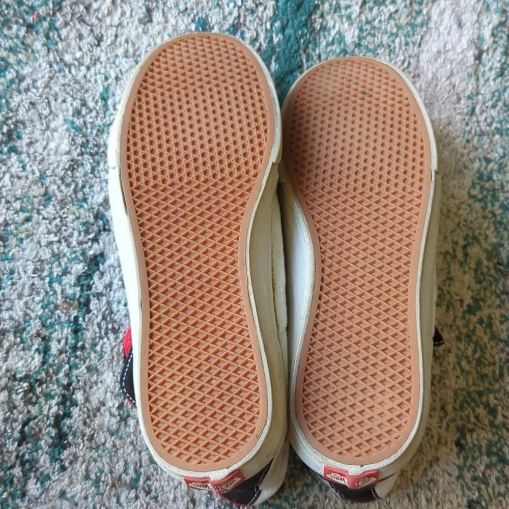 Vans X Hello Kitty classic Sk8-Hi 2014 pre-owned awesome rare vintage - Picture 4 of 4